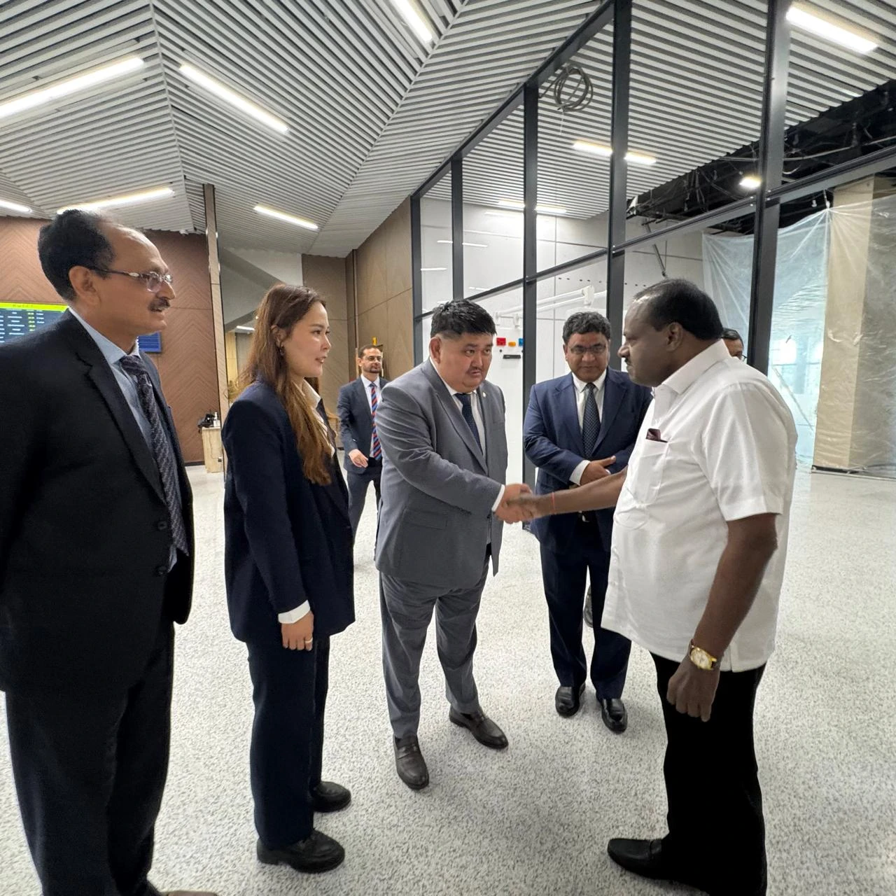 news_1780421118_1_717.webp