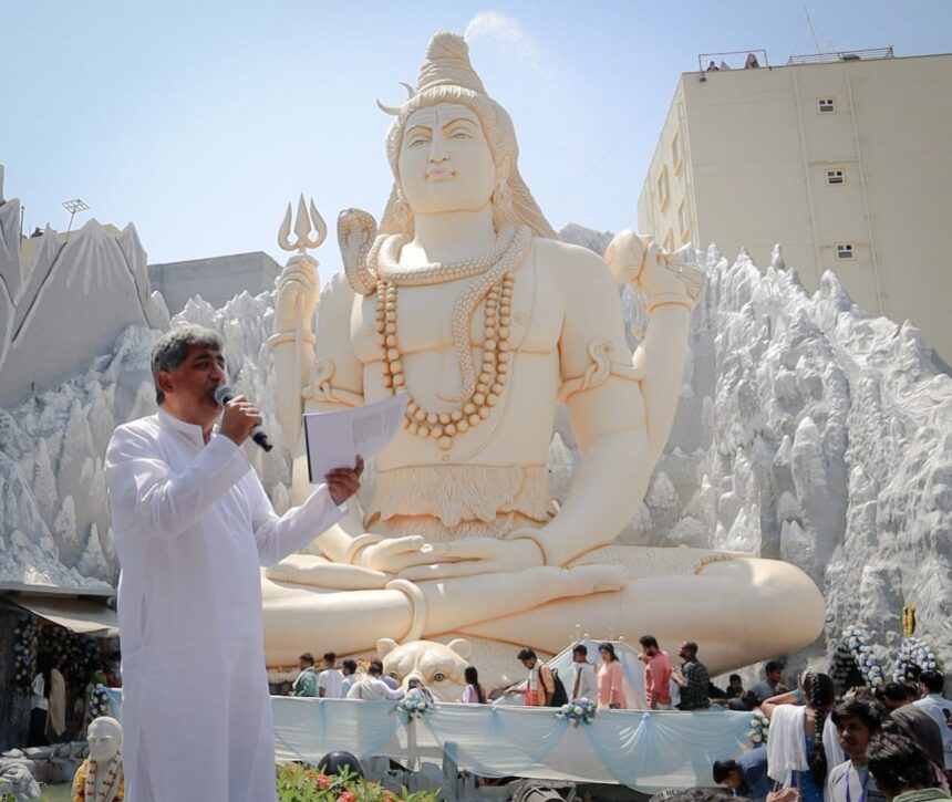 ಶಿವೋಹಂ ಶಿವ ದೇವಾಲಯಕ್ಕೆ ಹರಿದುಬಂದ ಭಕ್ತ ಸಾಗರ