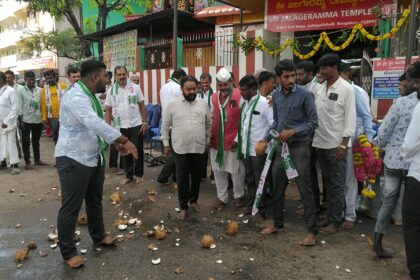 ಬಿಜೆಪಿ ಜೆಡಿಎಸ್ ಮೈತ್ರಿ ಗೆಲುವು, ಹರಕೆ ಈಡೇರಿಸಿದ ಜೆಡಿಎಸ್ ಕಾರ್ಯಕರ್ತರು