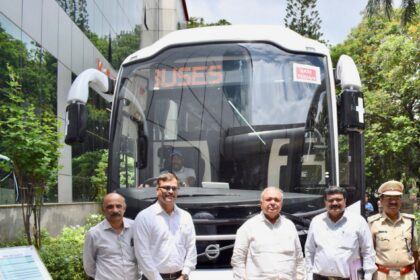 ಹೊಸ 9600 VOLVO Multiaxle ಸೀಟರ್ ಪ್ರೋಟೋಟೈಪ್ ಬಸ್ಸgala ಪರಿವೀಕ್ಷಣೆ