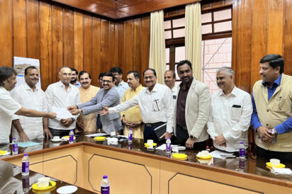 ಕರ್ನಾಟಕ ಅನುದಾನರಹಿತ ಪದವಿಪೂರ್ವ ಕಾಲೇಜುಗಳ ಆಡಳಿತ ಮಂಡಳಿಗಳ ಸಂಘದಿಂದ ಮನವಿ