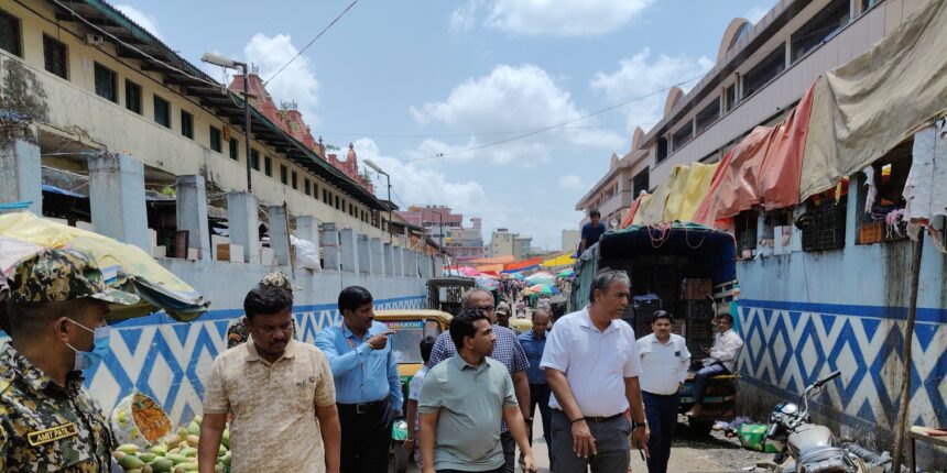 ಕೆ.ಆರ್ ಮಾರುಕಟ್ಟೆ ಸುತ್ತಲೂ ಸ್ವಚ್ಛತೆ ಕಾಪಾಡಿ: ಮಹೇಶ್ವರ್ ರಾವ್