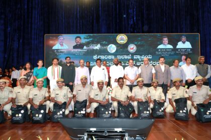 .ಎಸ್.ಡಿ.ಎಲ್: 2,168 ಅರಣ್ಯ ಸಿಬ್ಬಂದಿಗೆ ಸುರಕ್ಷಾ ಕಿಟ್ ವಿತರಣೆ
