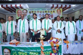 ಪಕ್ಷವನ್ನ ಬಲಿಷ್ಠವಾಗಿ ಸಂಘಟಿಸಲು ಬೂತ್ ಮಟ್ಟದಲ್ಲಿ ತಂಡ ರಚಿಸಿ ಎಂದು ನಿಖಿಲ್ ಕರೆ