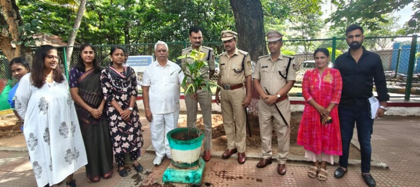 ಕರ್ನಾಟಕ ಪಬ್ಲಿಕ್ ಶಾಲೆಯಲ್ಲಿ ಯೋಗ ದಿನಾಚರಣೆ