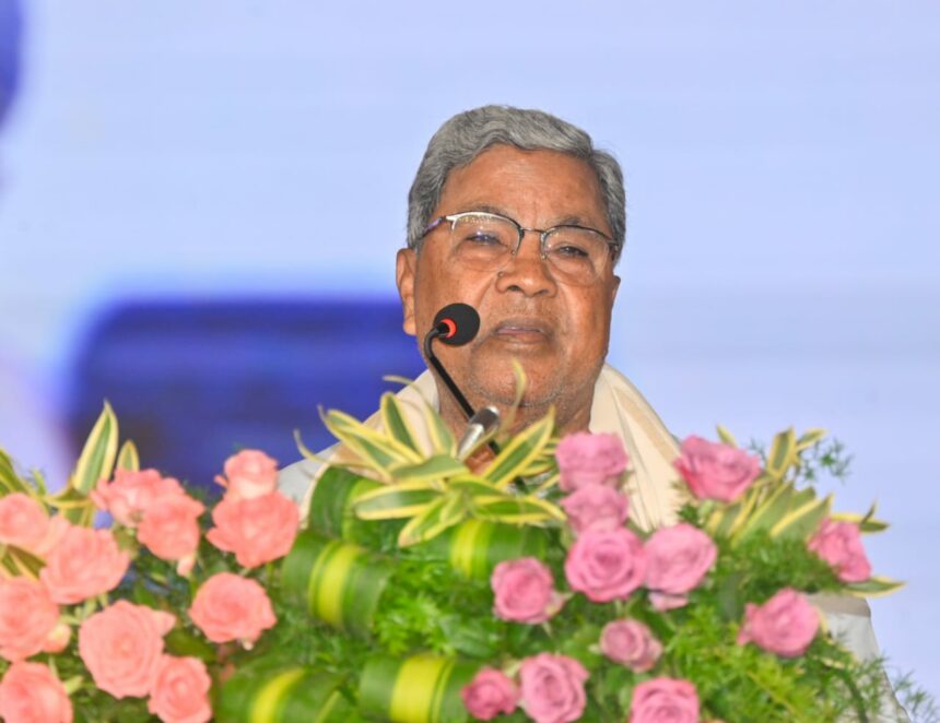 ಕರ್ನಾಟಕದಲ್ಲಿ ಸಿಎಂ ಹುದ್ದೆ ಖಾಲಿ ಇಲ್ಲ,, ಕರ್ನಾಟಕದ ಮುಖ್ಯಮಂತ್ರಿ ನಾನೇ