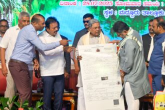 ಒಂದೇ ದಿನ 1146 ಕೋಟಿ ಮೊತ್ತದ ಅಭಿವೃದ್ಧಿ ಕಾರ್ಯಗಳಿಗೆ ಚಾಲನೆ ನೀಡಿ ಬಿಜೆಪಿಗೆ ಸವಾಲೆಸೆದ ಸಿಎಂ