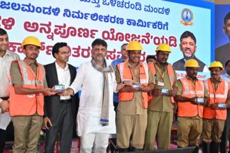 ಬೆಂಗಳೂರು ನಗರದ ಸ್ವಚ್ಚತೆ ಕಾಪಾಡುವಲ್ಲಿ ಜಲಮಂಡಳಿ ನೈರ್ಮಲ್ಯೀಕರಣ ಕಾರ್ಮಿಕರ ಪಾತ್ರ ಹಿರಿದು: ಡಿಸಿಎಂ ಡಿಕೆ ಶಿವಕುಮಾರ್‌